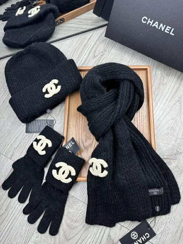 chanel hat and echapres and glove set s_12653311